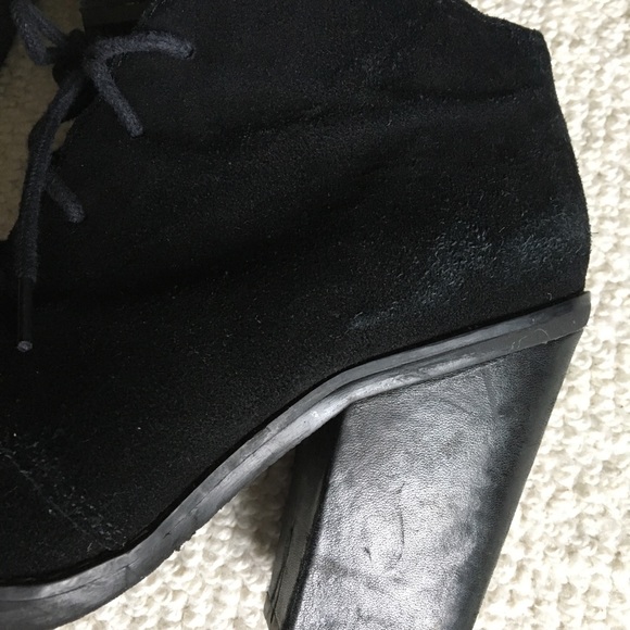 Steve Madden Jayson Booties - Picture 5 of 8